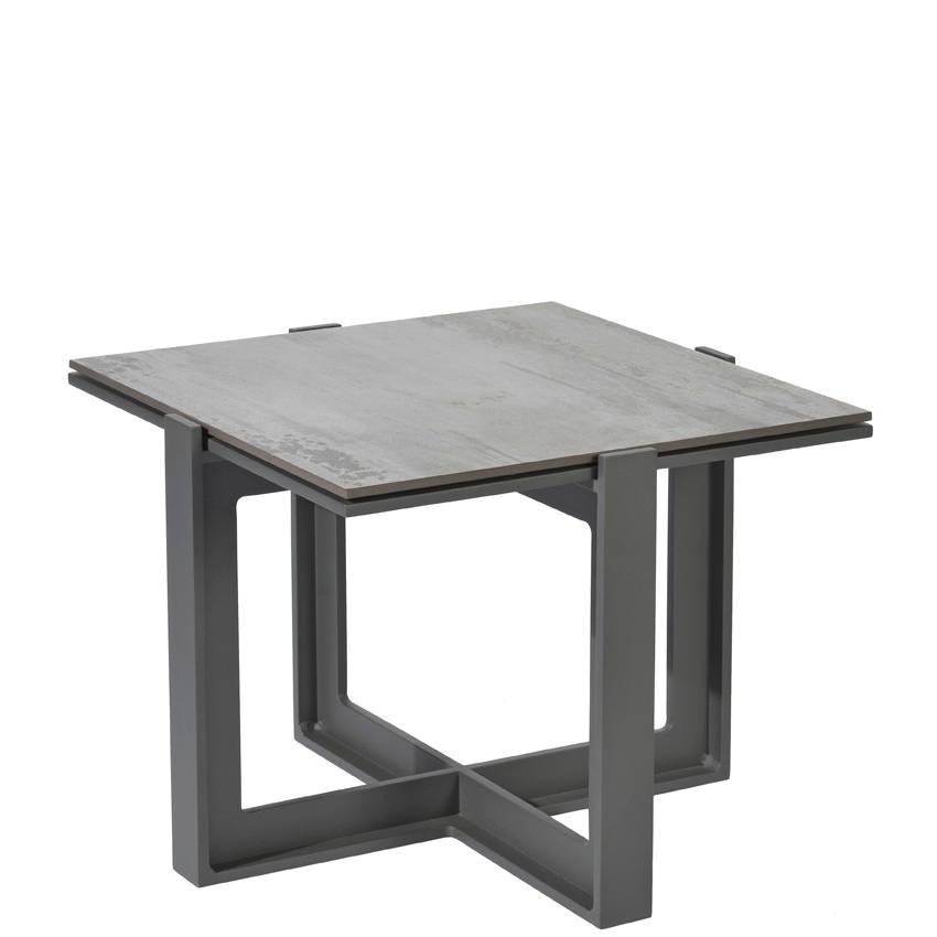 FARO • Outdoor Beistelltisch • 53×53cm • Aluminium • DEKTON®-Tischplatte • BOREK FARO • Outdoor Beistelltisch • 53×53cm • Aluminium • DEKTON®-Tischplatte • BOREK 59432